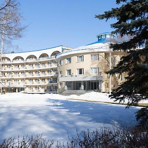 Vozdvizhenskoe Park Hotel